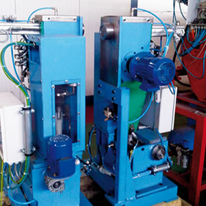 Sandcontrol devices