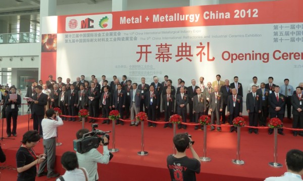 Savelli e Zuosing alla MetalChina 2012 a Pechino (nuovo ordine da Shandong Jinding)